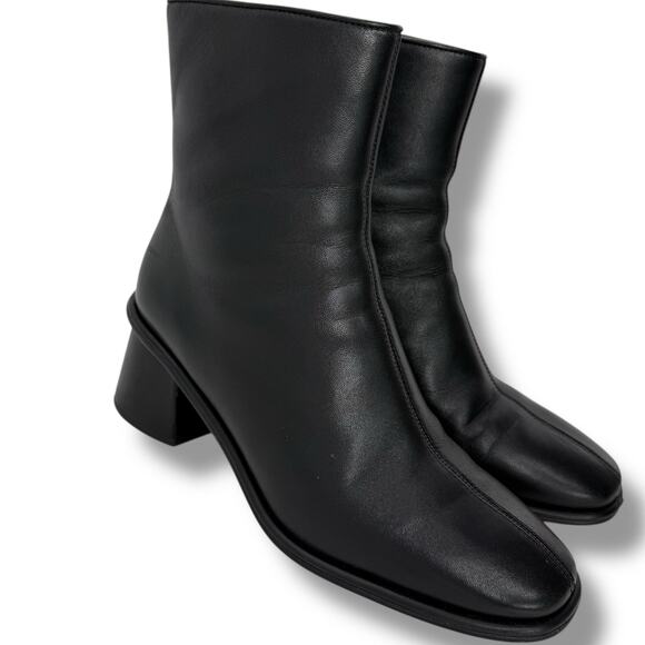 Coach Gigi Leather Booties Size 8.5 Block Heel Ankle Square Toe Boots - Picture 3 of 12